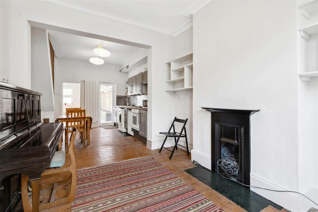 2 bed Annexe for rent in Clapham. From Keating Estates - Clapham