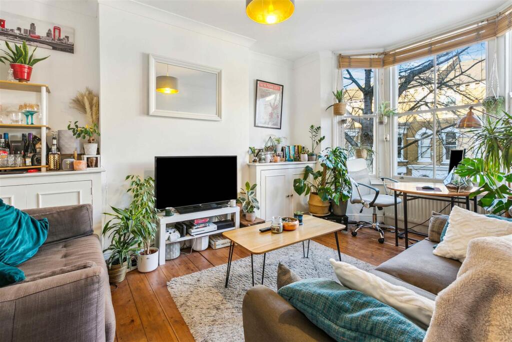 2 bed 1st Floor Flat for rent in Clapham. From Keating Estates - Brixton 2 bed 1st Floor Flat for rent in Clapham. From Keating Estates - Brixton