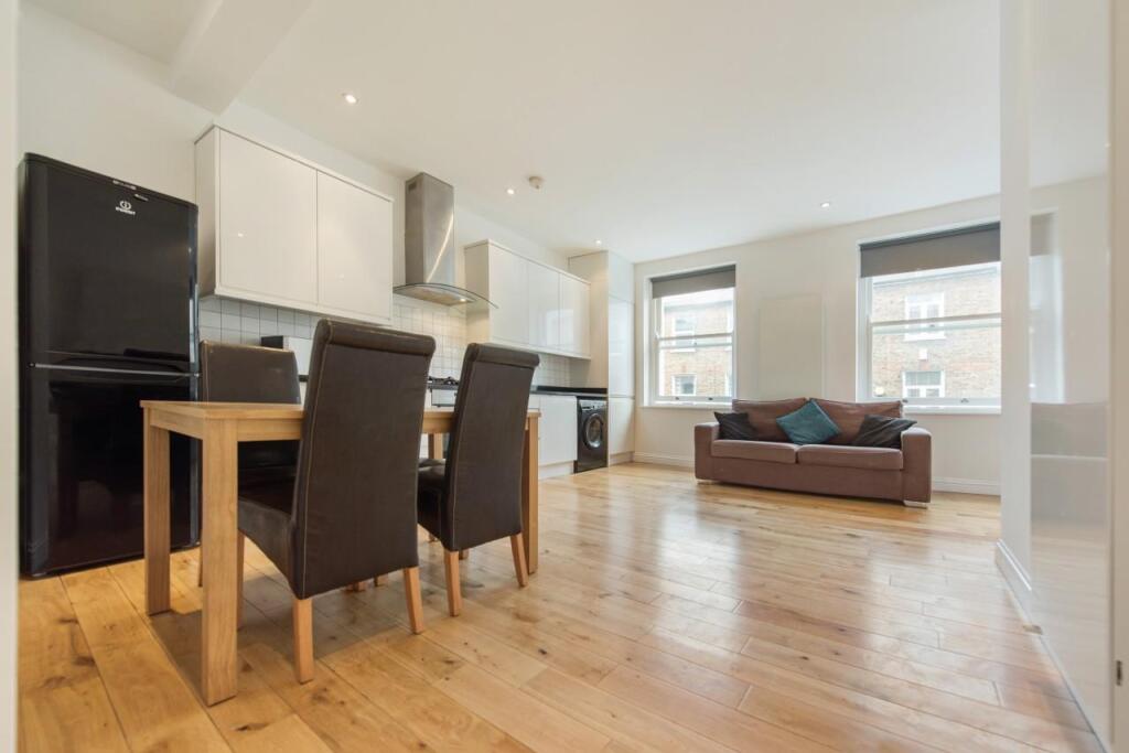 3 bed 1st Floor Flat for rent in Clapham. From Keating Estates - Brixton