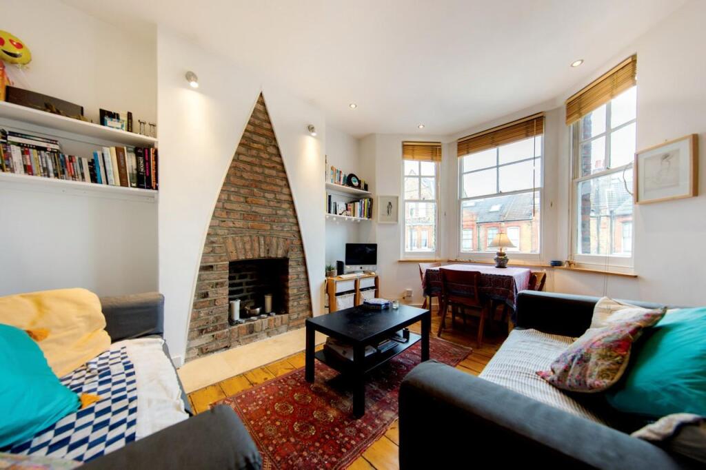 2 bed 1st Floor Flat for rent in Clapham. From Keating Estates - Herne Hill 2 bed 1st Floor Flat for rent in Clapham. From Keating Estates - Herne Hill