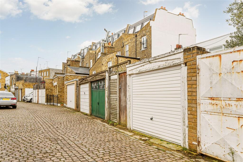 0 bed Garages for rent in Fulham. From Kerr and Co - Shepherds Bush & Hammersmith
