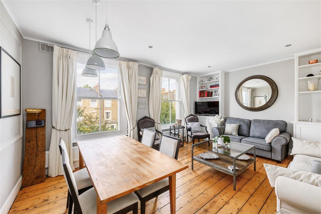 2 bed Annexe for rent in Hammersmith. From Kerr and Co - Shepherds Bush & Hammersmith
