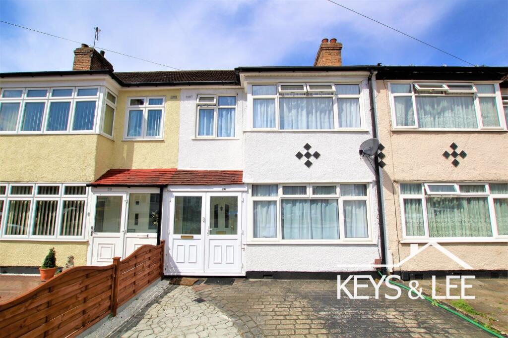 3 bed Mid Terraced House for rent in Romford. From Keys & Lee - Romford