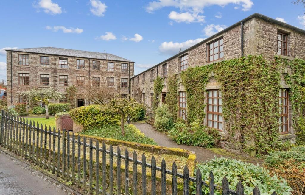 2 bed 1st Floor Flat for rent in Dunblane. From Clyde Property - Stirling - Lettings