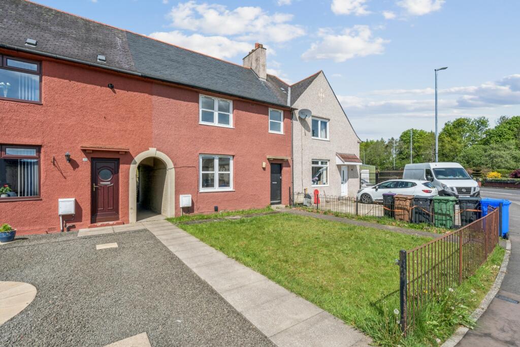 4 bed Mid Terraced House for rent in Plean. From Clyde Property - Stirling - Lettings