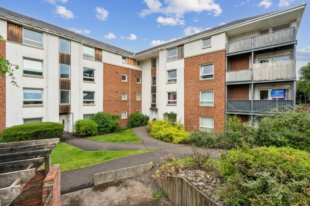 2 bed 1st Floor Flat for rent in Camelon. From Clyde Property - Stirling - Lettings