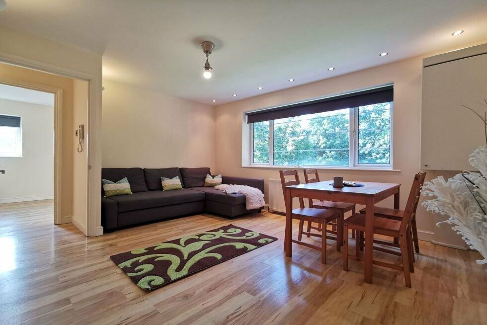 2 bed Flat for rent in Wembley. From Black katz - West Hampstead