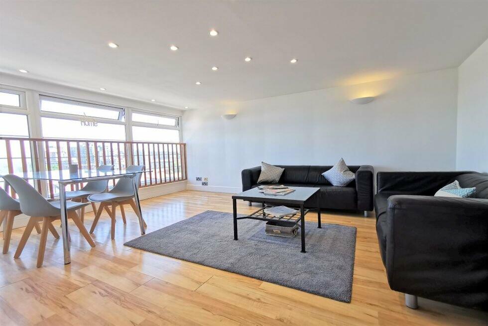 3 bed Flat for rent in Wembley. From Black katz - West Hampstead