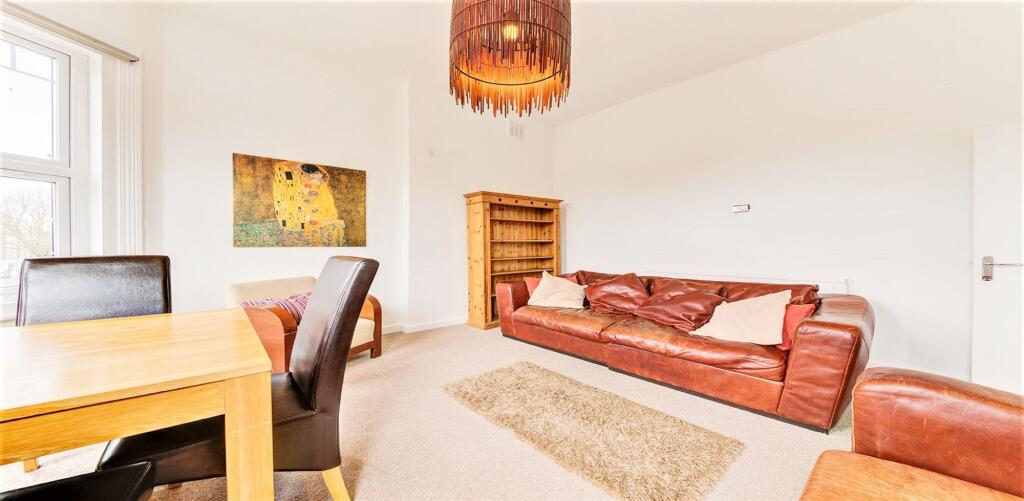 2 bed 1st Floor Flat for rent in London. From Black katz - West Hampstead