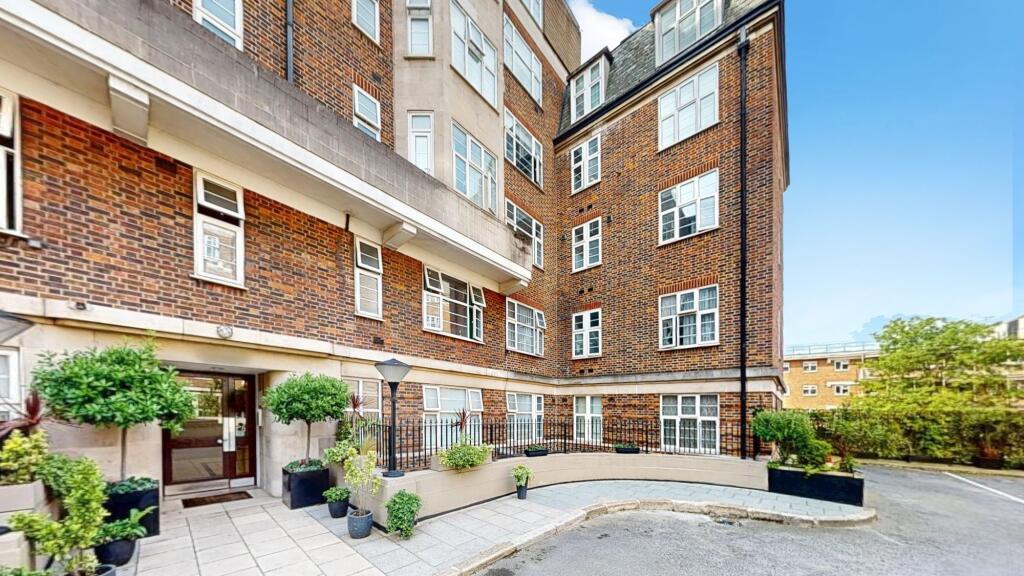 2 bed 1st Floor Flat for rent in Hampstead. From Black katz - West Hampstead