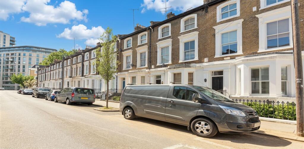 4 bed 1st Floor Flat for rent in London. From Black katz - West Hampstead 4 bed 1st Floor Flat for rent in London. From Black katz - West Hampstead