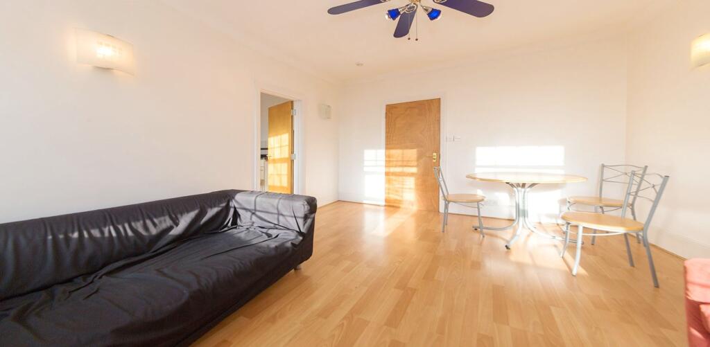 2 bed 1st Floor Flat for rent in Willesden. From Black katz - West Hampstead