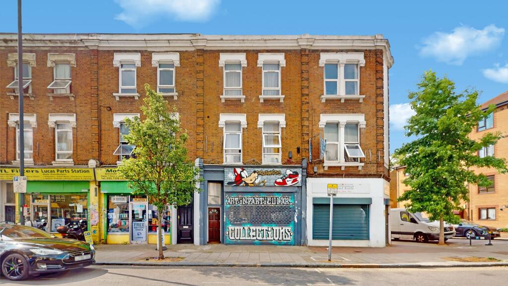 3 bed 1st Floor Flat for rent in London. From Black katz - West Hampstead