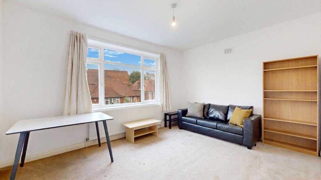 2 bed 1st Floor Flat for rent in Hampstead. From Black katz - West Hampstead