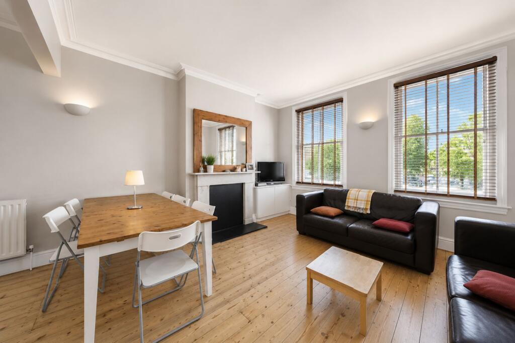 4 bed 1st Floor Flat for rent in Hammersmith. From Black katz - West Hampstead