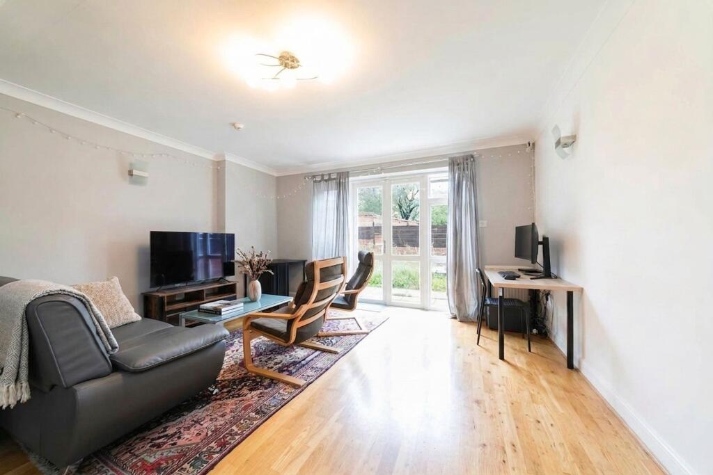 2 bed 1st Floor Flat for rent in Willesden. From Black katz - West Hampstead