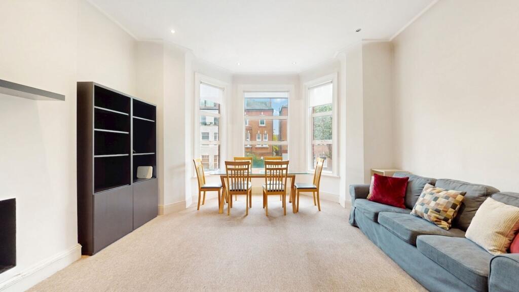 3 bed 1st Floor Flat for rent in London. From Black katz - West Hampstead