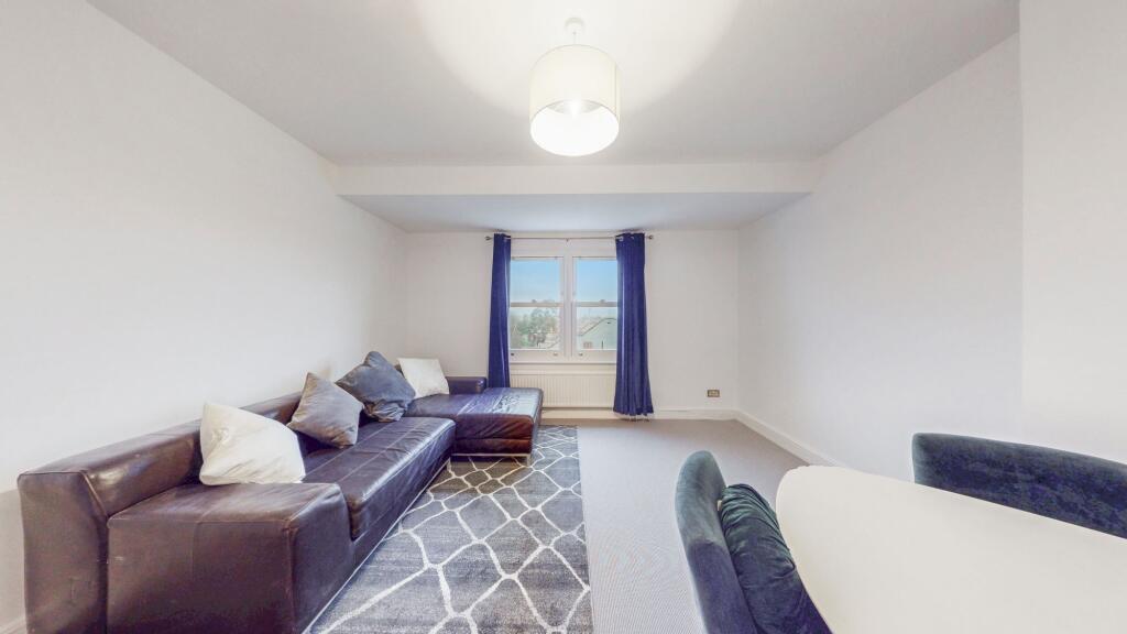 2 bed 1st Floor Flat for rent in Willesden. From Black katz - West Hampstead