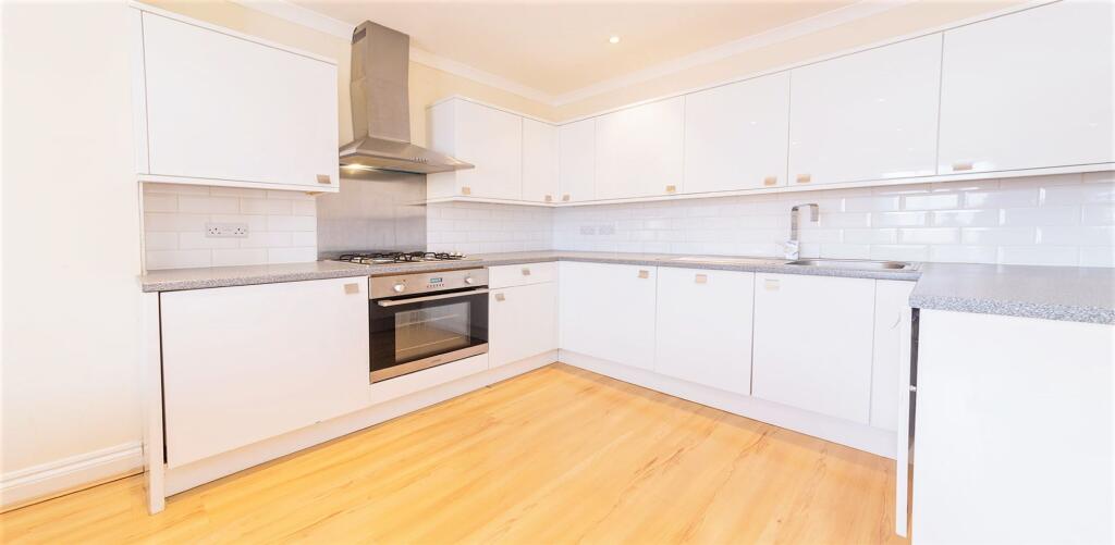 2 bed 1st Floor Flat for rent in Hampstead. From Black katz - West Hampstead 2 bed 1st Floor Flat for rent in Hampstead. From Black katz - West Hampstead