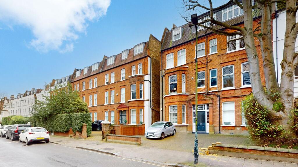 1 bed 1st Floor Flat for rent in London. From Black katz - West Hampstead