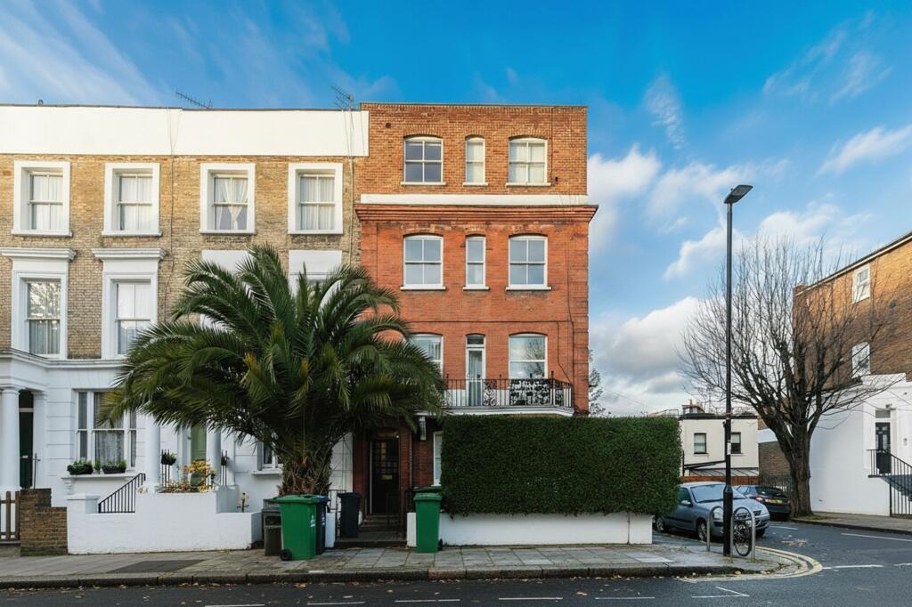 2 bed 1st Floor Flat for rent in Hammersmith. From Black katz - West Hampstead
