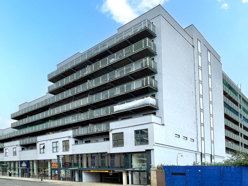 1 bed 1st Floor Flat for rent in Ilford. From Knight Bishop