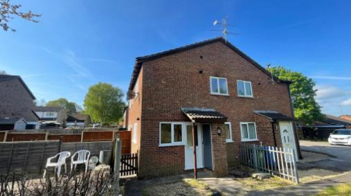 1 bed Detached for rent in Sandhurst. From Knights Property Services - Camberley