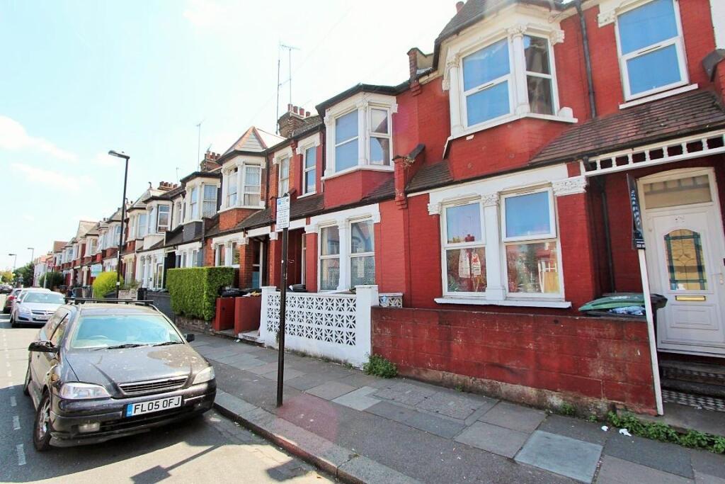 0 bed 1st Floor Flat for rent in London. From Knights Residential