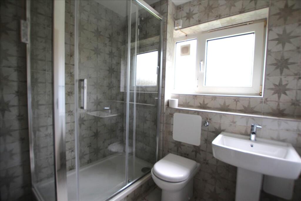 1 bed 1st Floor Flat for rent in Tottenham. From Knights Residential