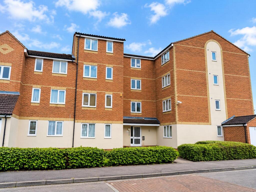 0 bed 1st Floor Flat for rent in Waltham Cross. From Knights Residential