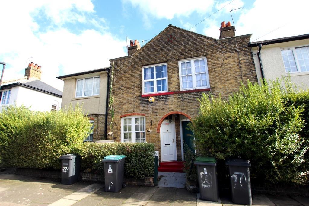 2 bed Detached for rent in London. From Knights Residential
