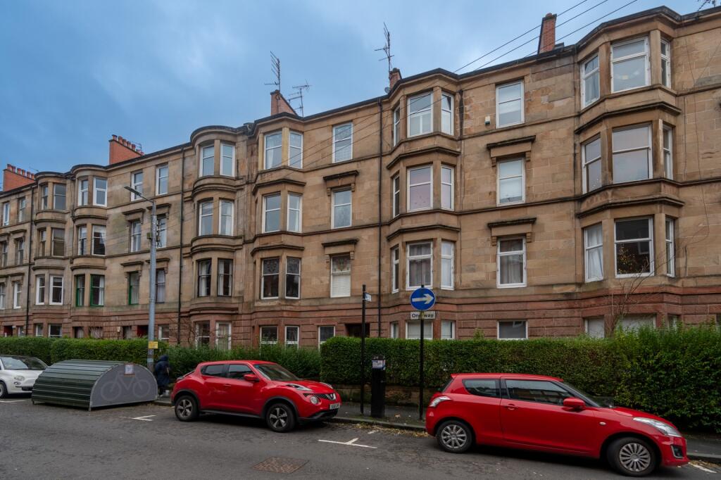 2 bed 1st Floor Flat for rent in Glasgow. From Clyde Property - Westend - Lettings