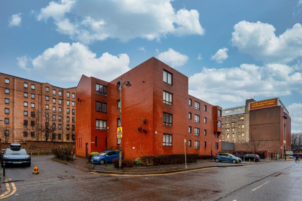 2 bed 1st Floor Flat for rent in Glasgow. From Clyde Property - Westend - Lettings