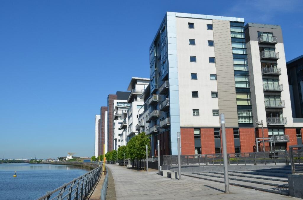 1 bed 1st Floor Flat for rent in Glasgow. From Clyde Property - Westend - Lettings