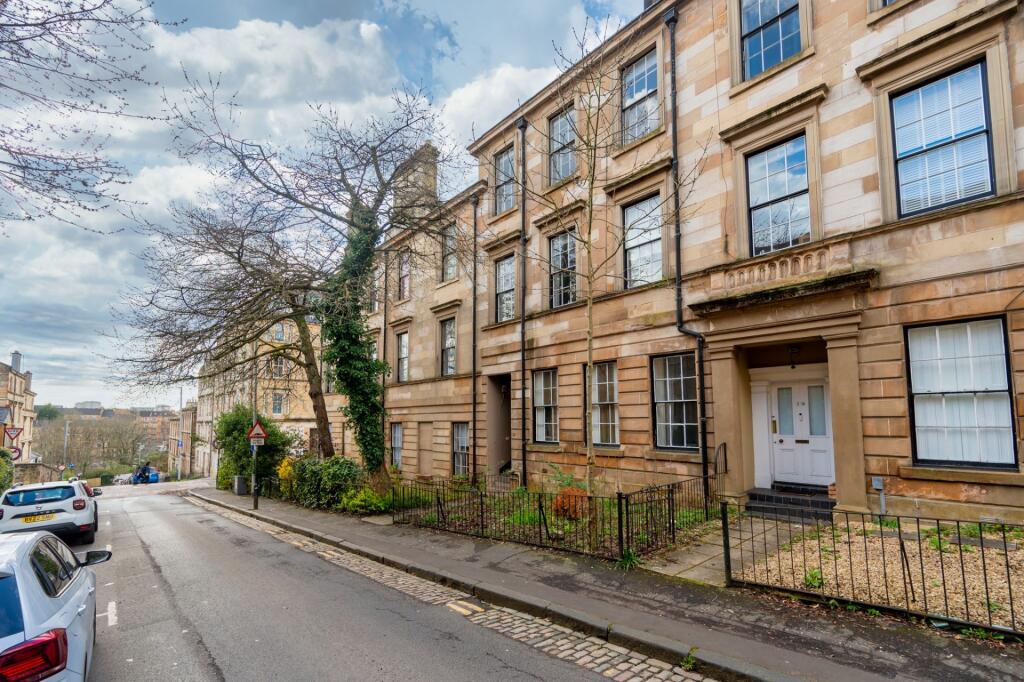 3 bed 1st Floor Flat for rent in Glasgow. From Clyde Property - Westend - Lettings