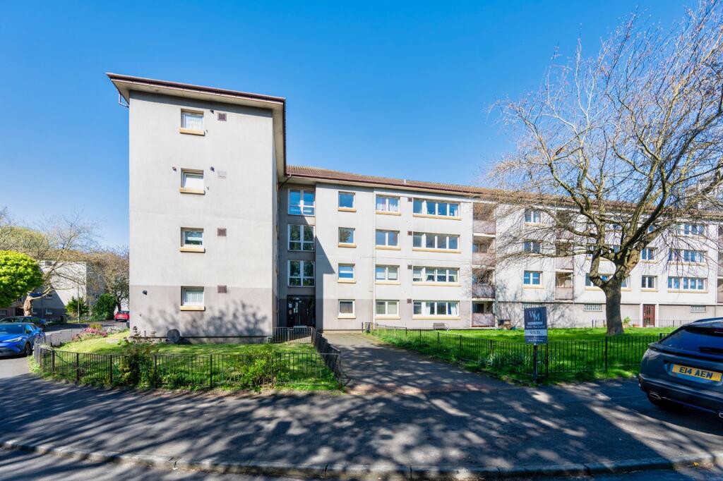 2 bed Apartment for rent in Bearsden. From Clyde Property - Westend - Lettings