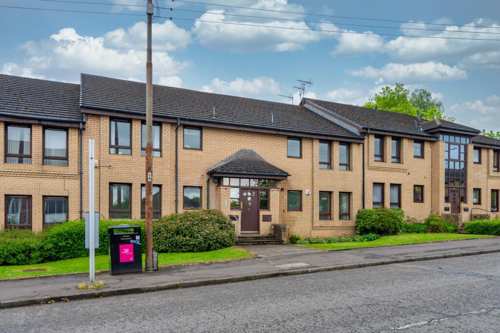 2 bed 1st Floor Flat for rent in Bearsden. From Clyde Property - Westend - Lettings