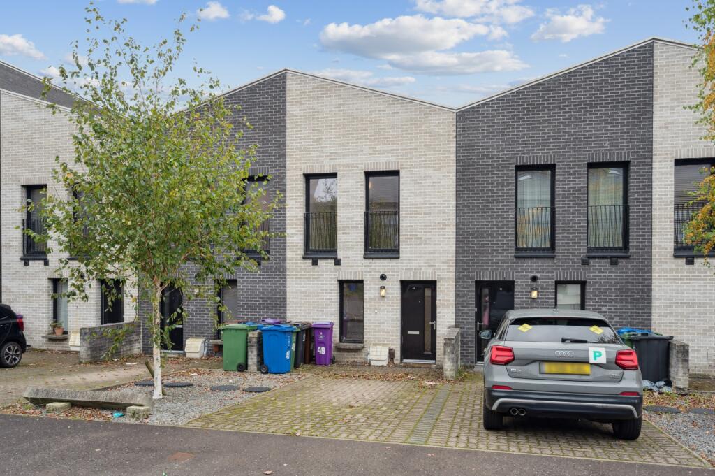 2 bed Town House for rent in Bearsden. From Clyde Property - Westend - Lettings