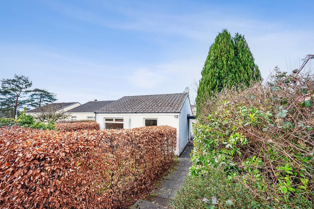 1 bed Bungalow for rent in Milngavie. From Clyde Property - Westend - Lettings 1 bed Bungalow for rent in Milngavie. From Clyde Property - Westend - Lettings