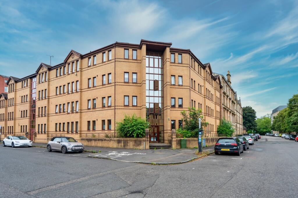 2 bed 1st Floor Flat for rent in Glasgow. From Clyde Property - Westend - Lettings 2 bed 1st Floor Flat for rent in Glasgow. From Clyde Property - Westend - Lettings