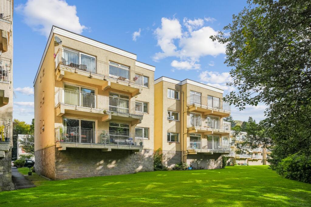 3 bed 1st Floor Flat for rent in Strathblane. From Clyde Property - Westend - Lettings 3 bed 1st Floor Flat for rent in Strathblane. From Clyde Property - Westend - Lettings