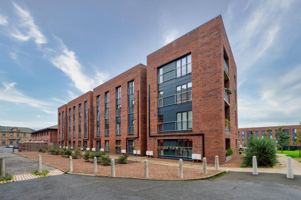 2 bed 1st Floor Flat for rent in Glasgow. From Clyde Property - Westend - Lettings