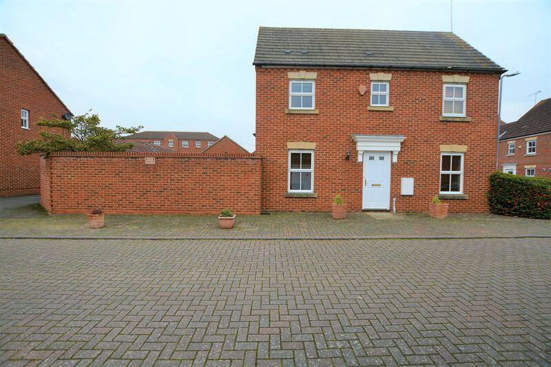 3 bed Semi Detached for rent in Colnbrook. From Langhams Estate Agents - Slough