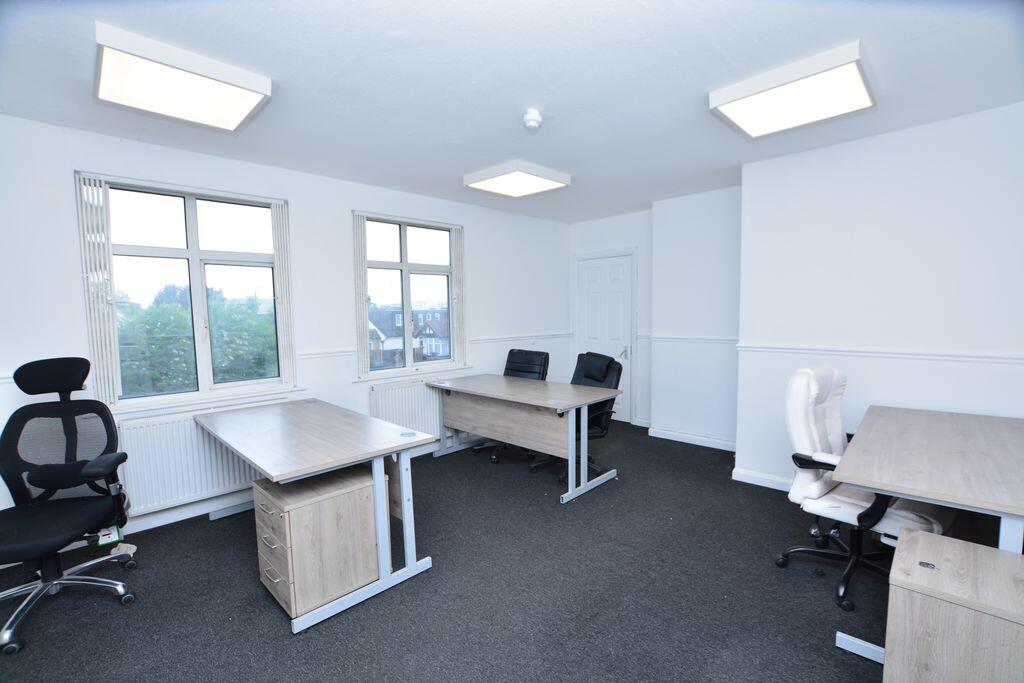 4 bed Detached for rent in Hitchambury. From Langhams Estate Agents - Slough