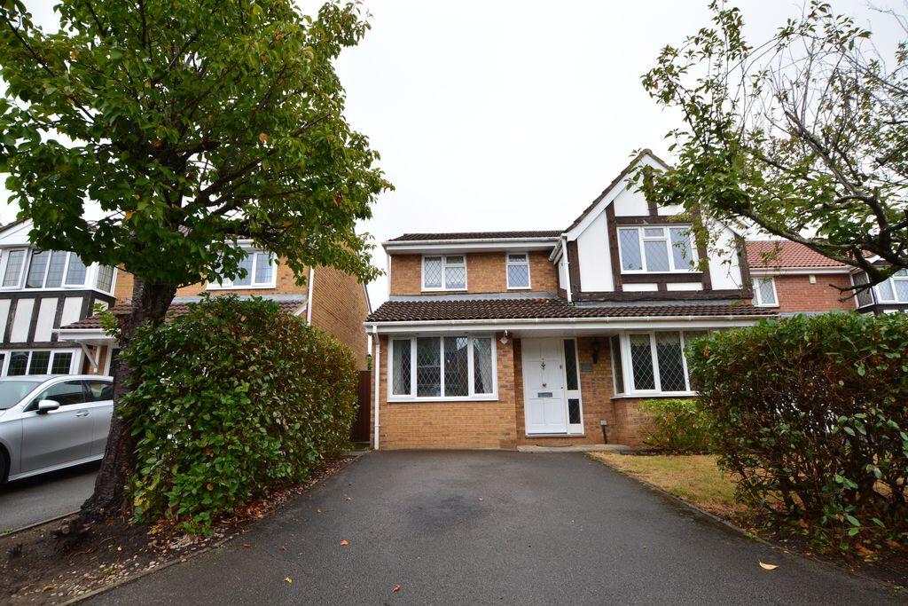5 bed Detached for rent in Slough. From Langhams Estate Agents - Slough 5 bed Detached for rent in Slough. From Langhams Estate Agents - Slough