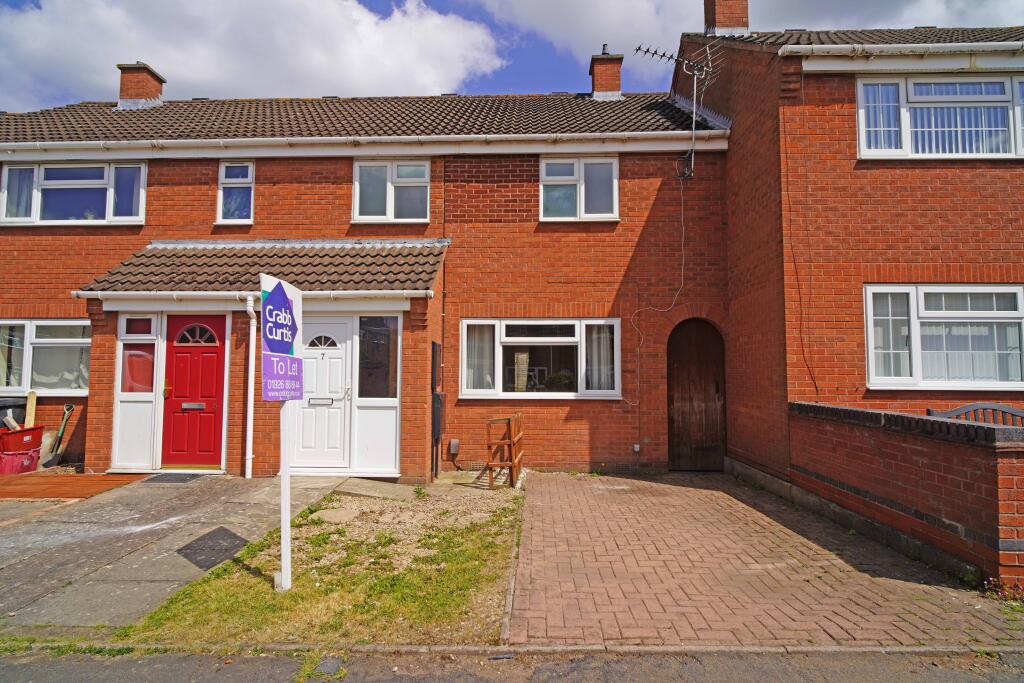 3 bed Semi Detached for rent in Royal Leamington Spa. From Crabb Curtis Property Services - Leamington Spa
