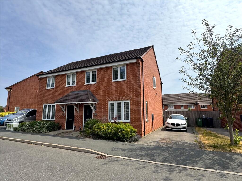 3 bed Semi Detached for rent in Bishop's Tachbrook. From Crabb Curtis Property Services - Leamington Spa 3 bed Semi Detached for rent in Bishop's Tachbrook. From Crabb Curtis Property Services - Leamington Spa