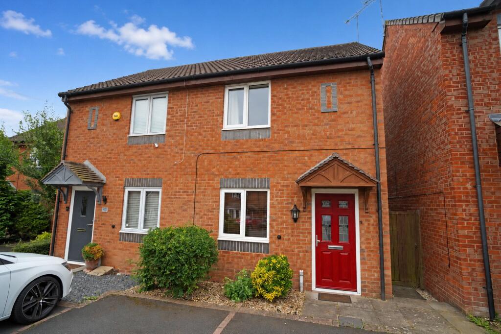 2 bed Semi Detached for rent in Whitnash. From Crabb Curtis Property Services - Leamington Spa