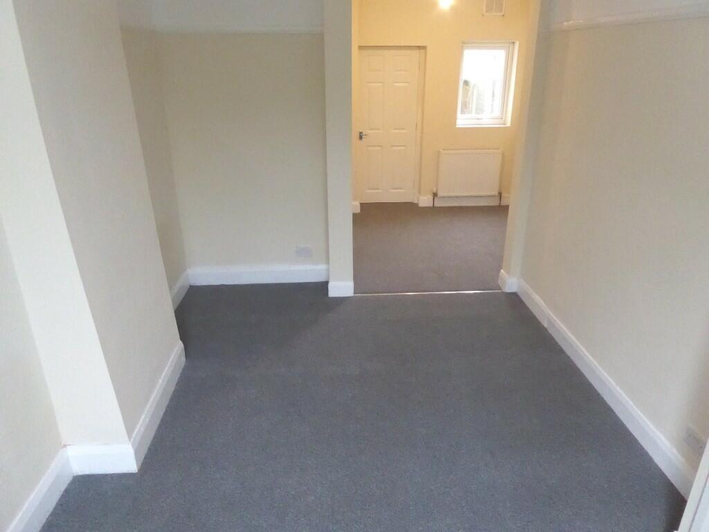 3 bed Mid Terraced House for rent in Birkenhead. From Fozard Properties Ltd - Upton