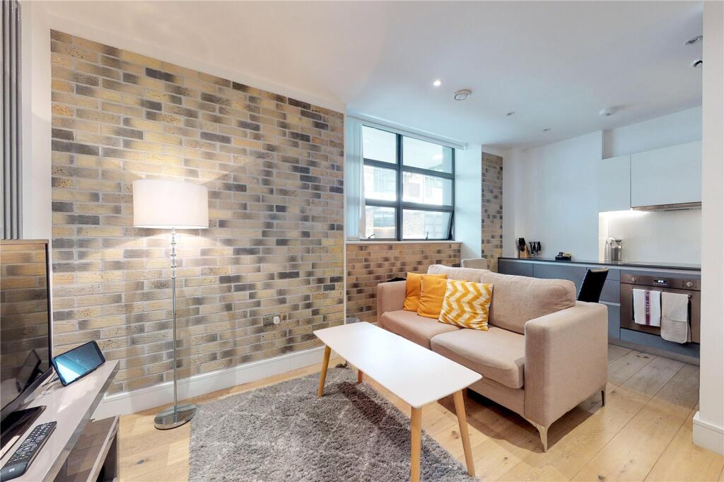 1 bed 1st Floor Flat for rent in Camden Town. From Fraser & Co - London West End 1 bed 1st Floor Flat for rent in Camden Town. From Fraser & Co - London West End